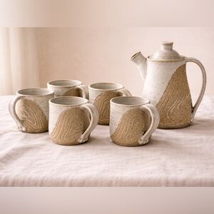 Wabi Sabi Labyrinth | Stoneware Teapot + 5 Mugs